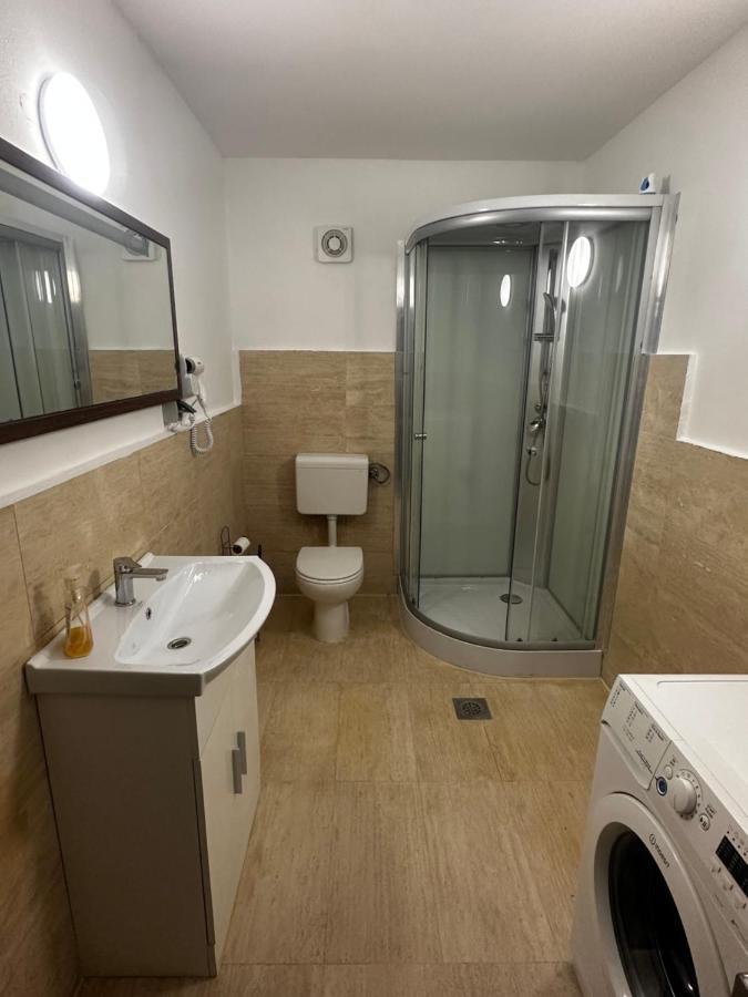 Origo Rooms And Apartments Stahovica Exterior foto
